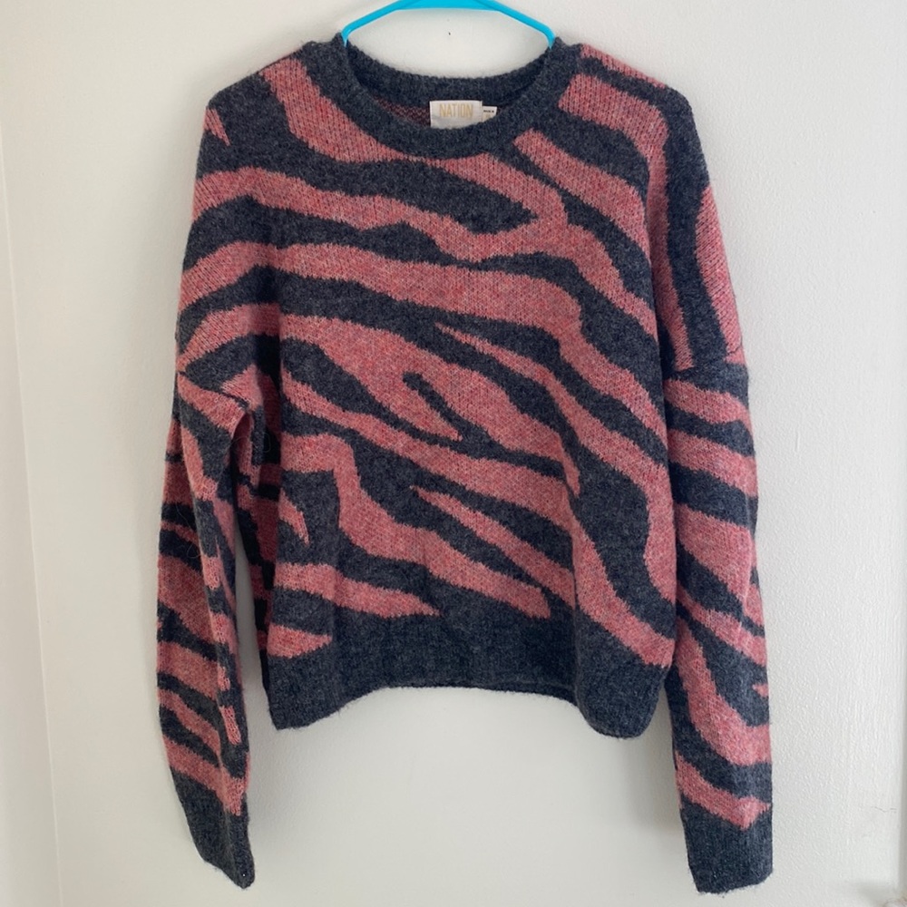 NATION Sweater Size M